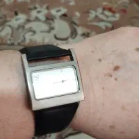 ساعت مچی|ساعت|شاهین‌شهر, چمران|دیوار