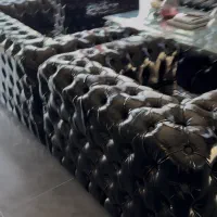 مبل چستر نیاز به تعویض چرم