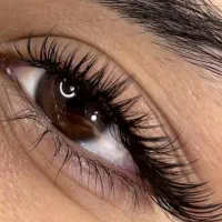 کاشت واکستنشن مژه|خدمات آرایشگری و زیبایی|کرج, کوی زنبق|دیوار
