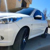 پژو 207i دنده ای|خودرو سواری و وانت|شاهینشهر, فردوسی|دیوار