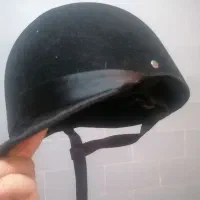 کلاه|لباس|تهران, درب دوم|دیوار