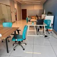 اجاره میز اختصاصی در فضایی حرفه ای و دوستانه|اجارهٔ دفتر کار، اتاق اداری، مطب|تهران, حصار بوعلی|دیوار