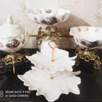 توی گنجه ای پایه چینی درجه یک|ظروف سرو و پذیرایی|شیراز, بهارستان|دیوار