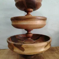 میوه خوری پایه دار با چوب گردو|ظروف سرو و پذیرایی|خمینی‌شهر, |دیوار