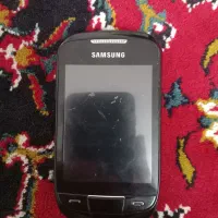 گوشی سامسونگ در حد نو معاوضه هم دارم با نوکیا ساده
