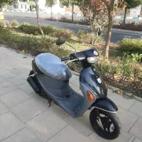 سوزوکی پاکشتی لتس 4