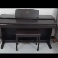 پیانو یاماها ydp 101 سه پدال کم کارکرد