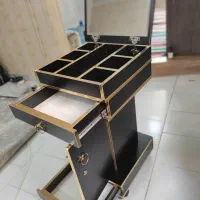 ترولی ارایشگاهی