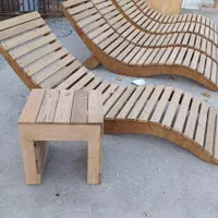 تخت آفتابگیر تاشو و ثابت کنار استخری ترمو وود