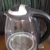 کتری برقی شیشه پیرکس چراغدار در حد خیلی نو|قوری، کتری، قهوهساز دستی|کرج, فاز ۴ مهرشهر|دیوار
