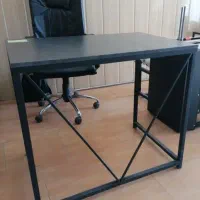 4 عدد میز و صندلی اداری
