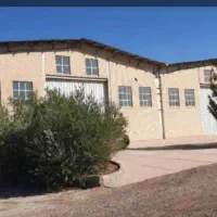 ۱ هکتار زمین و ۳۰۰۰ متر سوله صنعتی