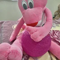 لوستر و پلنگ صورتی باهم