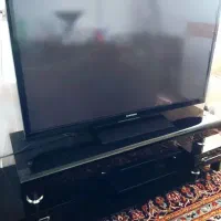 میز تلویزیون شیشه ای سالم