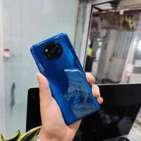 poco nfc حافظه ۶۴ رم ۶ مشابه نو