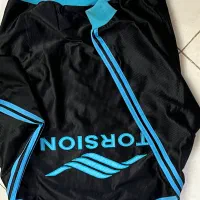 فولکس فیروزه ای سایز ۴۰ خاص سویشرت تورشن و خرسی|کیف، کفش، کمربند|کرج, کوی امامیه|دیوار