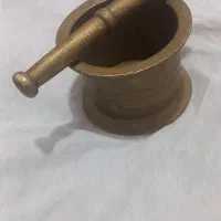 هاون برنجی با دسته
