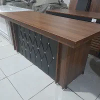 میز مدیریت ۱۶۰ جلو چرم لمسه