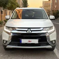 میتسوبیشی اوتلندر تیپ ۵