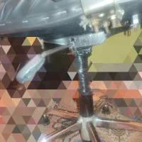 صندلی مدیریتی راحت با ایرادات جزئی(همراه با جک نو)|مبلمان اداری|تهران, سید خندان (جلفا)|دیوار
