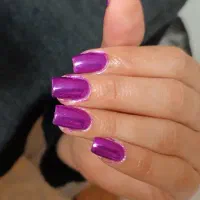 خدمات کاشت ناخن