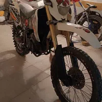 تریل فلات کی تی ام 200|موتورسیکلت|سیرجان, |دیوار