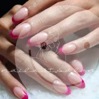 خدمات تخصصی ناخن|خدمات آرایشگری و زیبایی|کیش, |دیوار