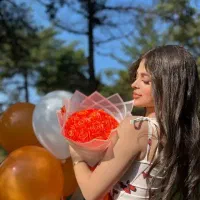 دسته گل|گل مصنوعی|ماکو, |دیوار