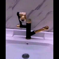 لوله کشی آب و فاضلاب ، نصب شیرآلات، نصب روشویی