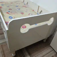 تخت و تشک کودک