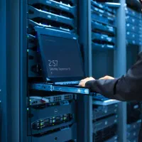 طراحی و نقشه کشی و اجرا و راه اندازی خدمات شبکه