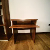 میز کامپیوتر و کتابخونه|میز تحریر و کامپیوتر|بندر انزلی, سی متری|دیوار