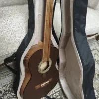 گیتار فاروکا cf1 همراه هارد کیس مقاوم