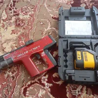 تراز لیزری و تفنگ میخکوب