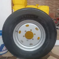 گلگیر و لاستیک ترک اصل نیسان|قطعات یدکی و لوازم جانبی|یزد, |دیوار