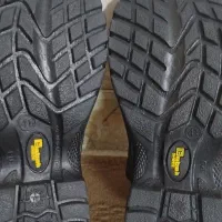 کفش کار|کیف، کفش، کمربند|مشهد, کارمندان دوم|دیوار