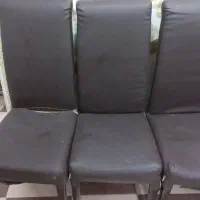 آینه و صندلی