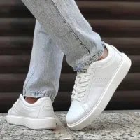 همکار خانم جهت انجام امور دفتری