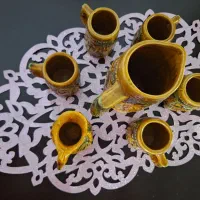 تنگ و لیوان