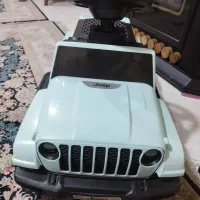 ماشین چهارچرخ