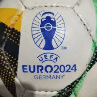 توپ فوتبال یورو|ورزش‌های توپی|قزوین, |دیوار