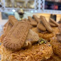 کارگر ساده جهت باقلوا فروشی