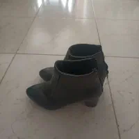 کفش و نیم بوت سایز ۳۸|کیف، کفش، کمربند|پردیس, فاز ۹|دیوار