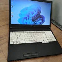 لپ ناپ فوجیتسو  i3