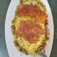 استخدام کارگر خانم رستوران و بیر‌ون بر پدیده زرقان