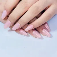 کاشت ناخون|خدمات آرایشگری و زیبایی|مشهد, فدک|دیوار