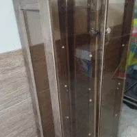 دو عدد ویترین و بوفه