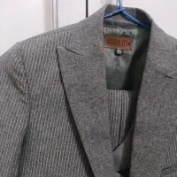 کت و شلوار پسرانه در حد نو