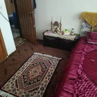 تعدادی موکت و پادریو گلیم فرش شش متری بفروش میرسدم