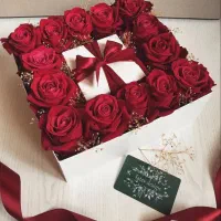 ارائه انواع باکس گل دسته گل رز عروس و.ب قیمت تولید|گل مصنوعی|مشهد, امیر|دیوار